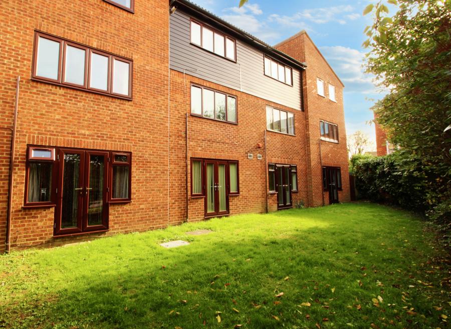 Flat Middlefield in Welwyn Hatfield