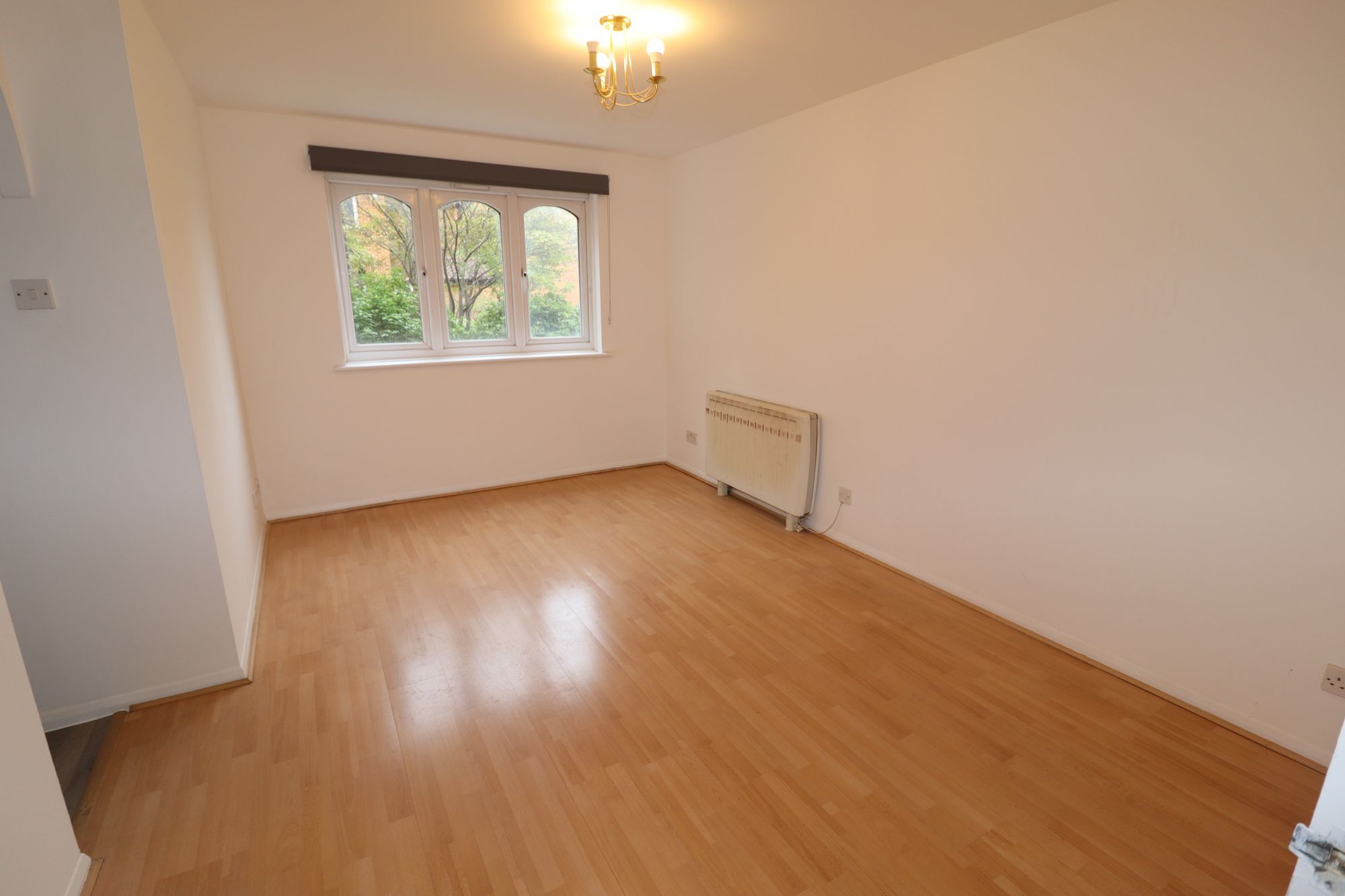 Flat John Silkin Lane in Greater London