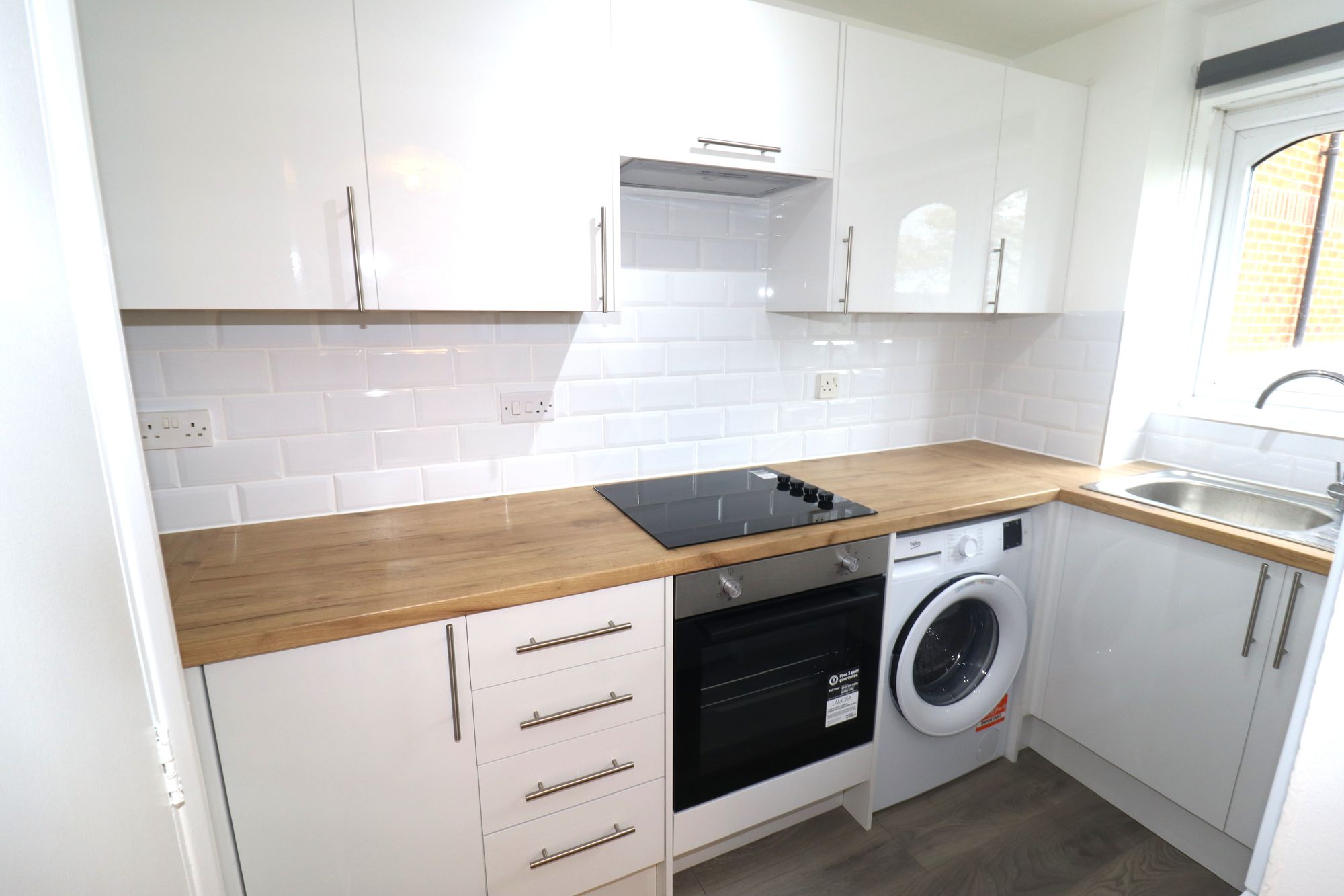 Flat John Silkin Lane in Greater London