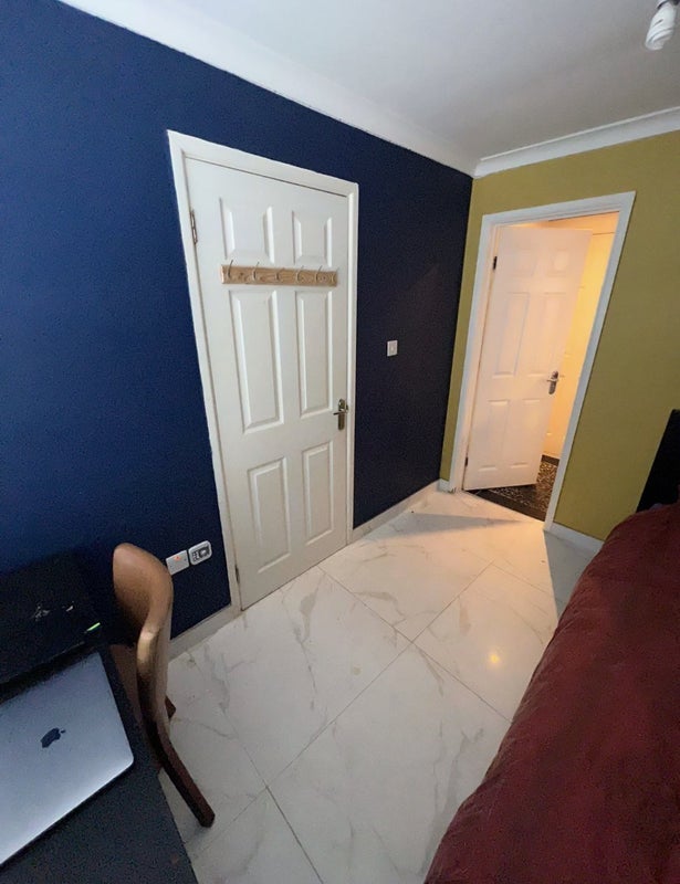Room Fulton Crescent in East Hertfordshire