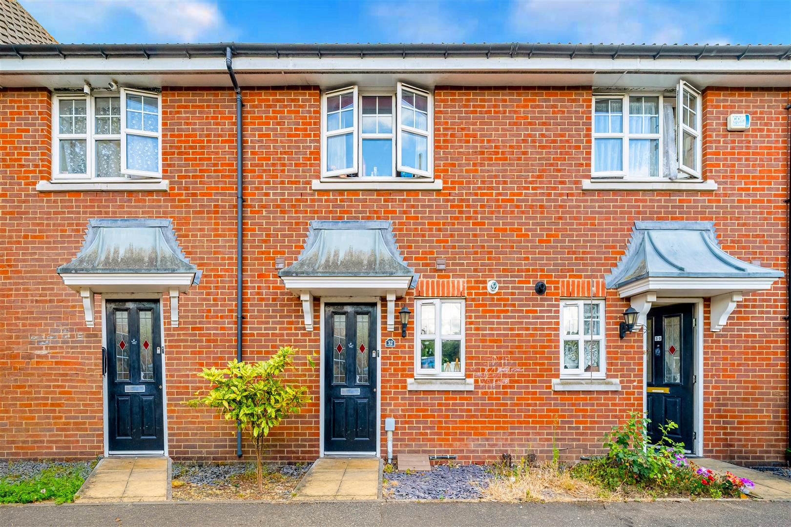 House Piper Way in Greater London