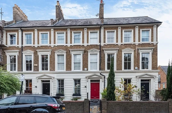 House Glengall Road in Greater London