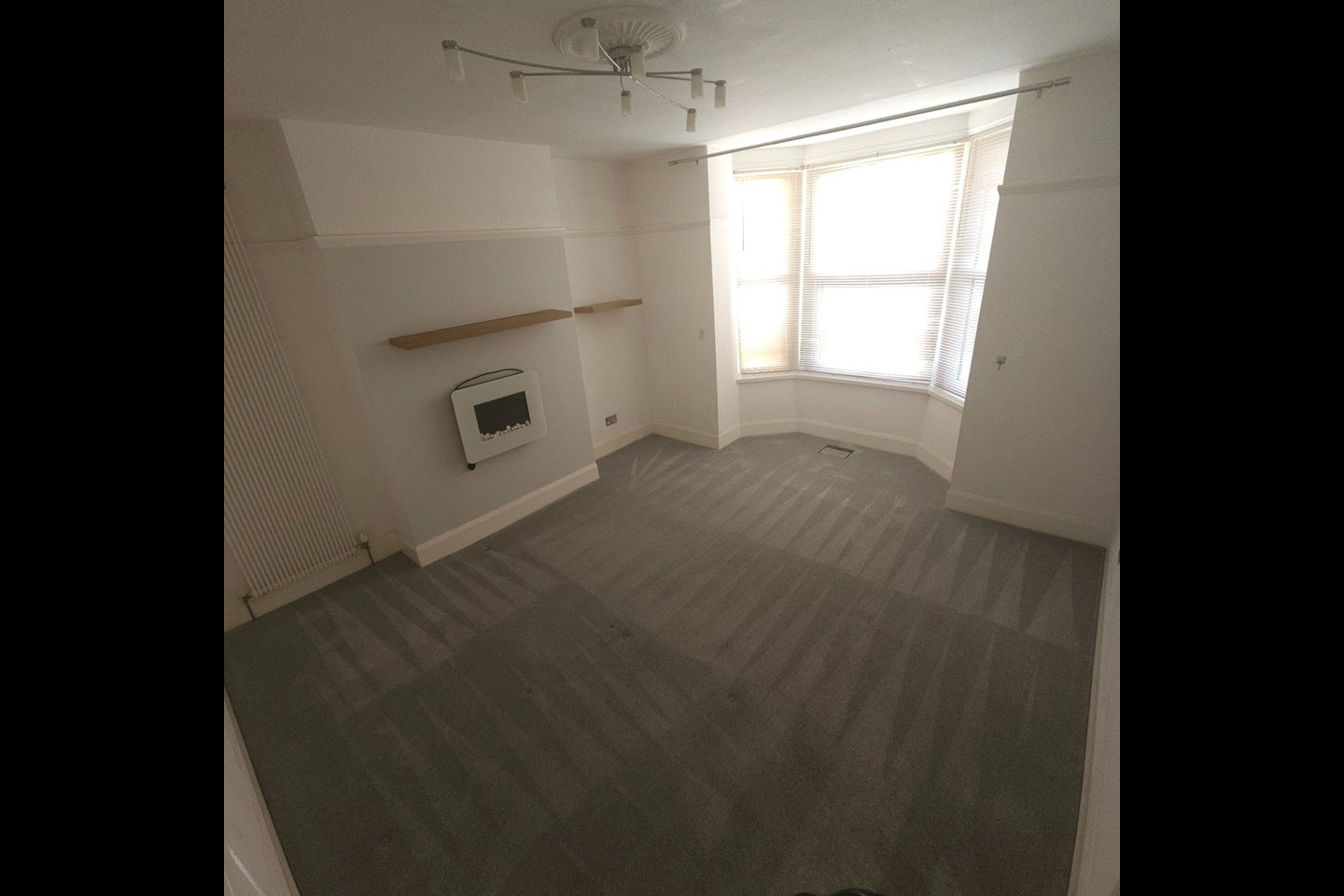Flat Tangier Road in Portsmouth