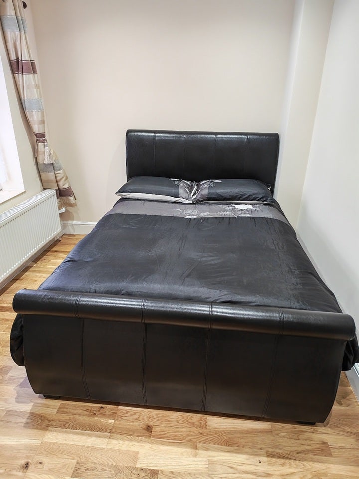 Room Arterial Road Purfleet in Purfleet-on-Thames