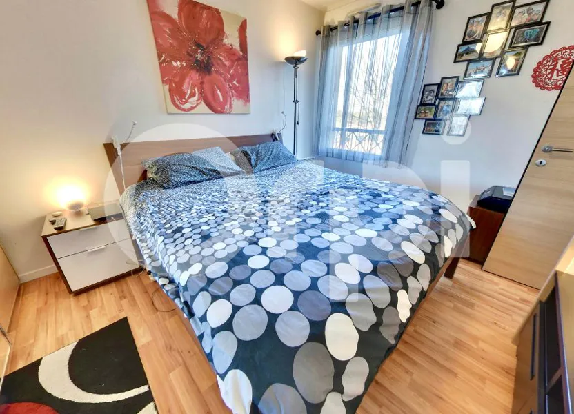 Flat Rue Robert Delaitre in Nanteuil-le-Haudouin