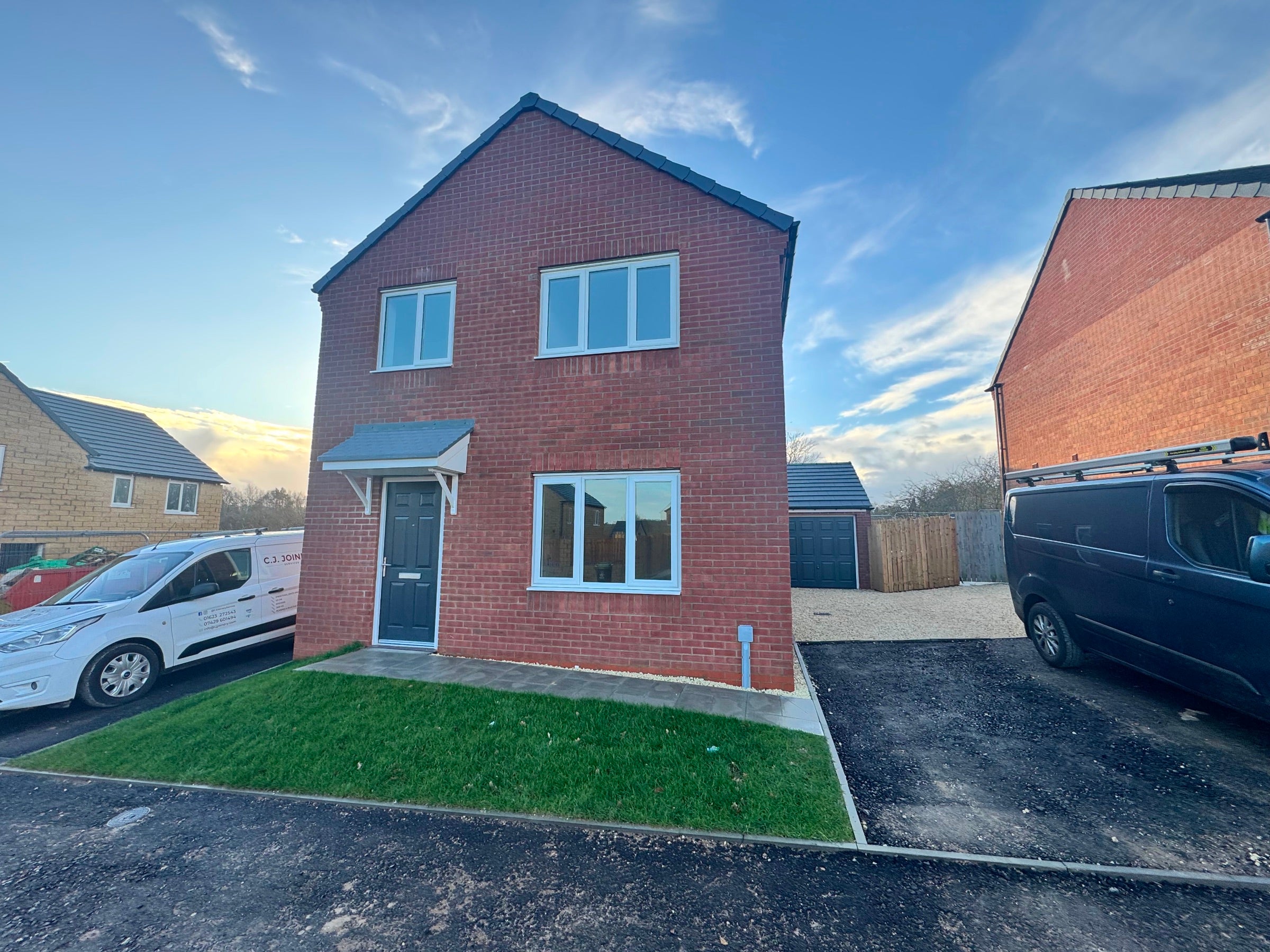 House Crown Farm Way in Mansfield Woodhouse