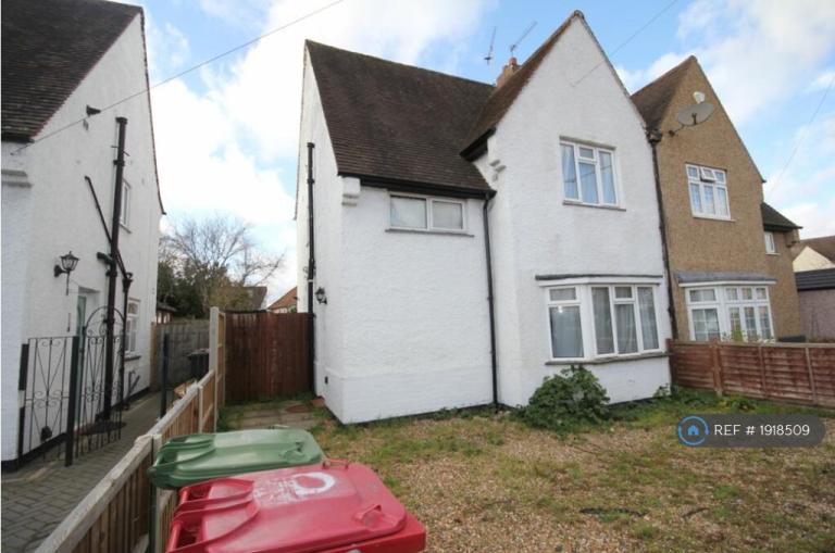 House St. Andrew's Way in Slough