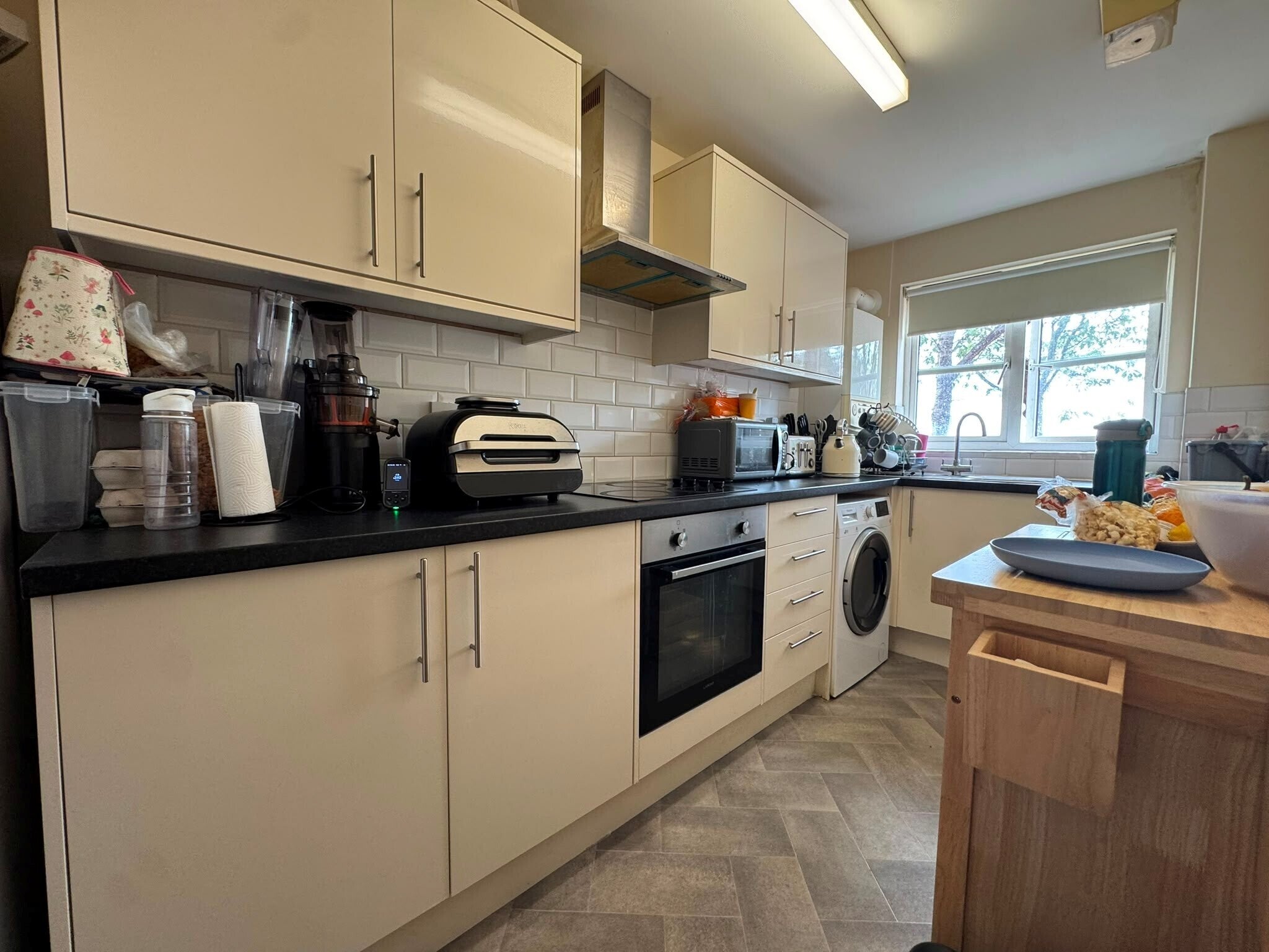 Flat Lewis Crescent in Exeter