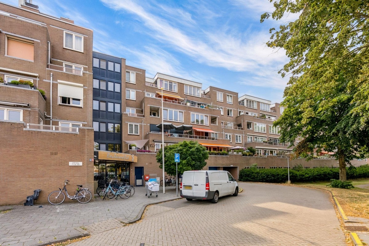 Appartement te koop: Urkwal 100, Almere