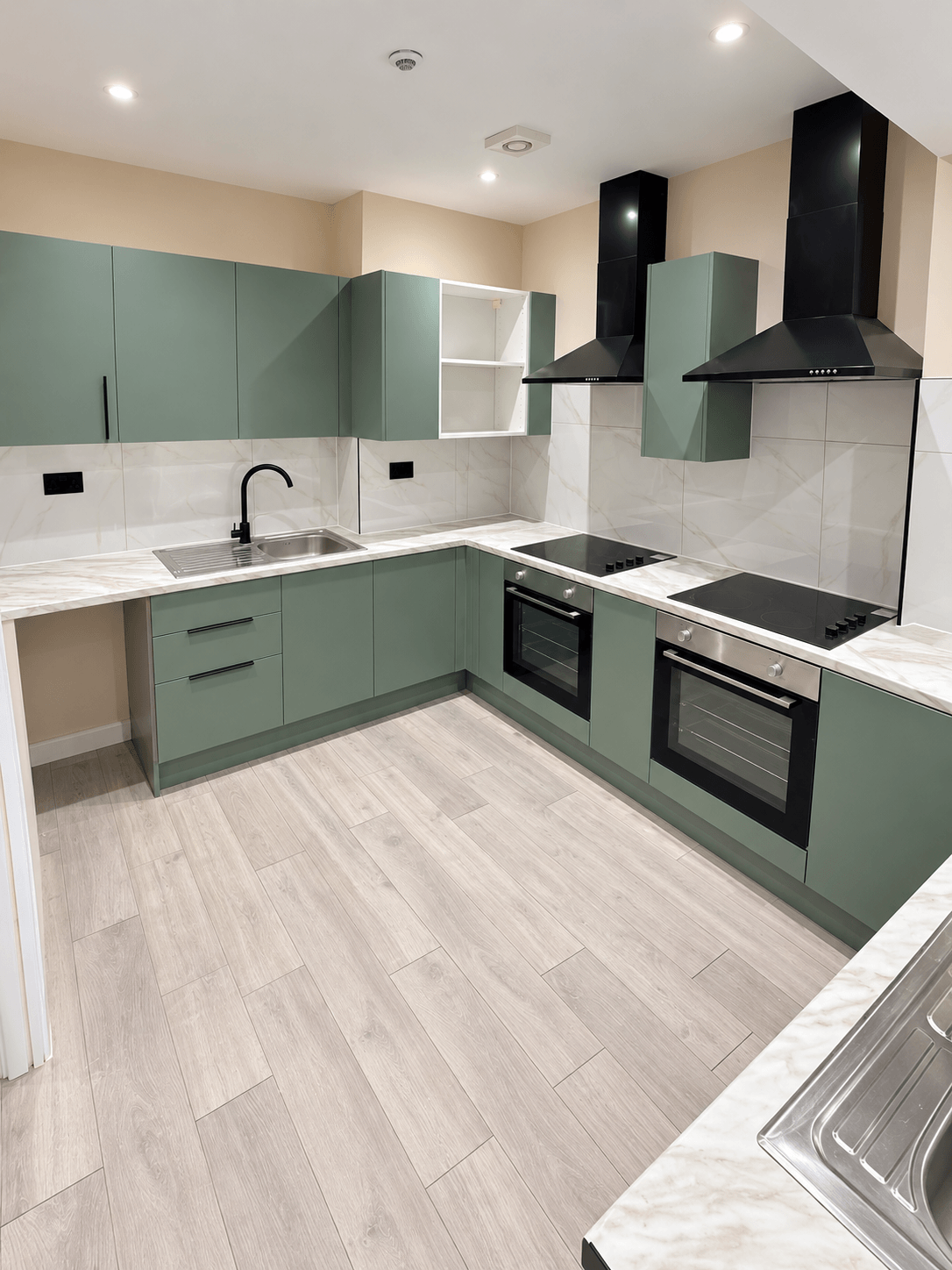 Flat Upper Clapton Road in Greater London