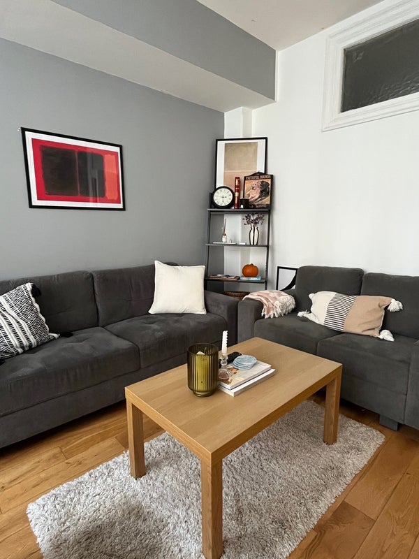 Room Queensway in City of Westminster