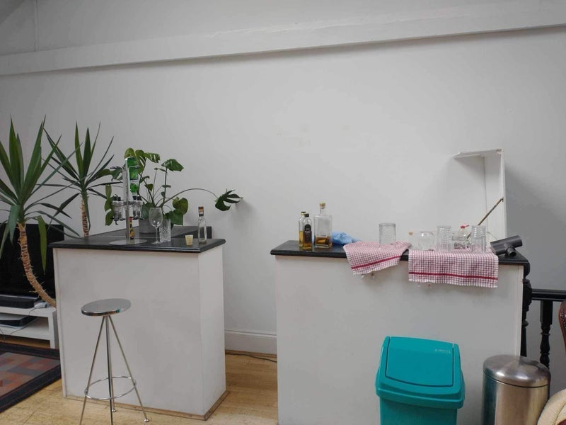 Room Halcrow Street in Greater London