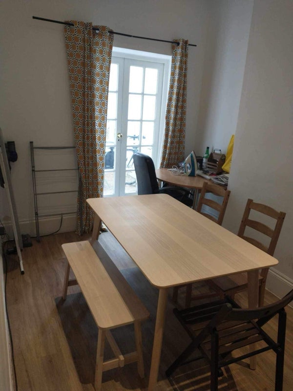 Room Halcrow Street in Greater London