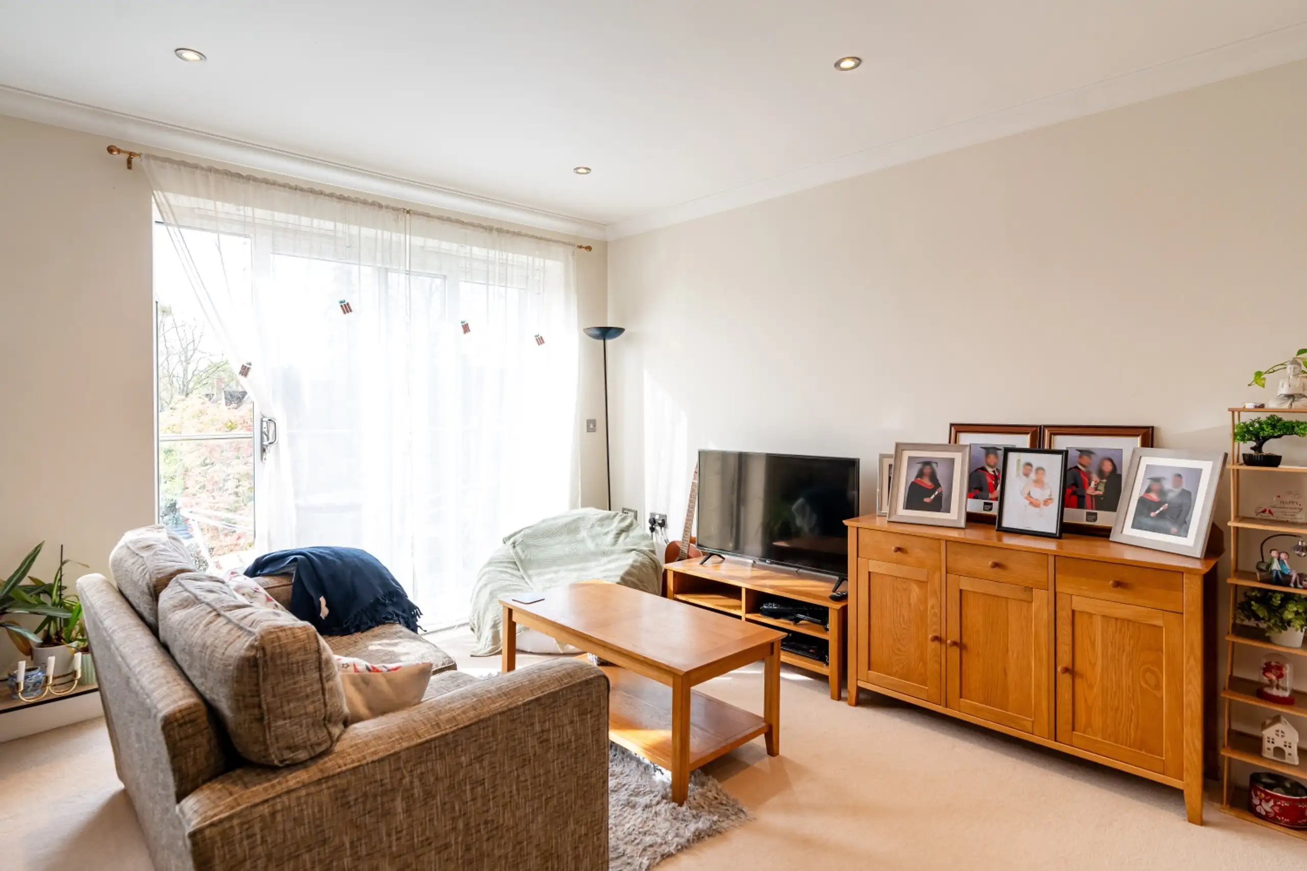 Flat Northcourt Road in Vale of White Horse