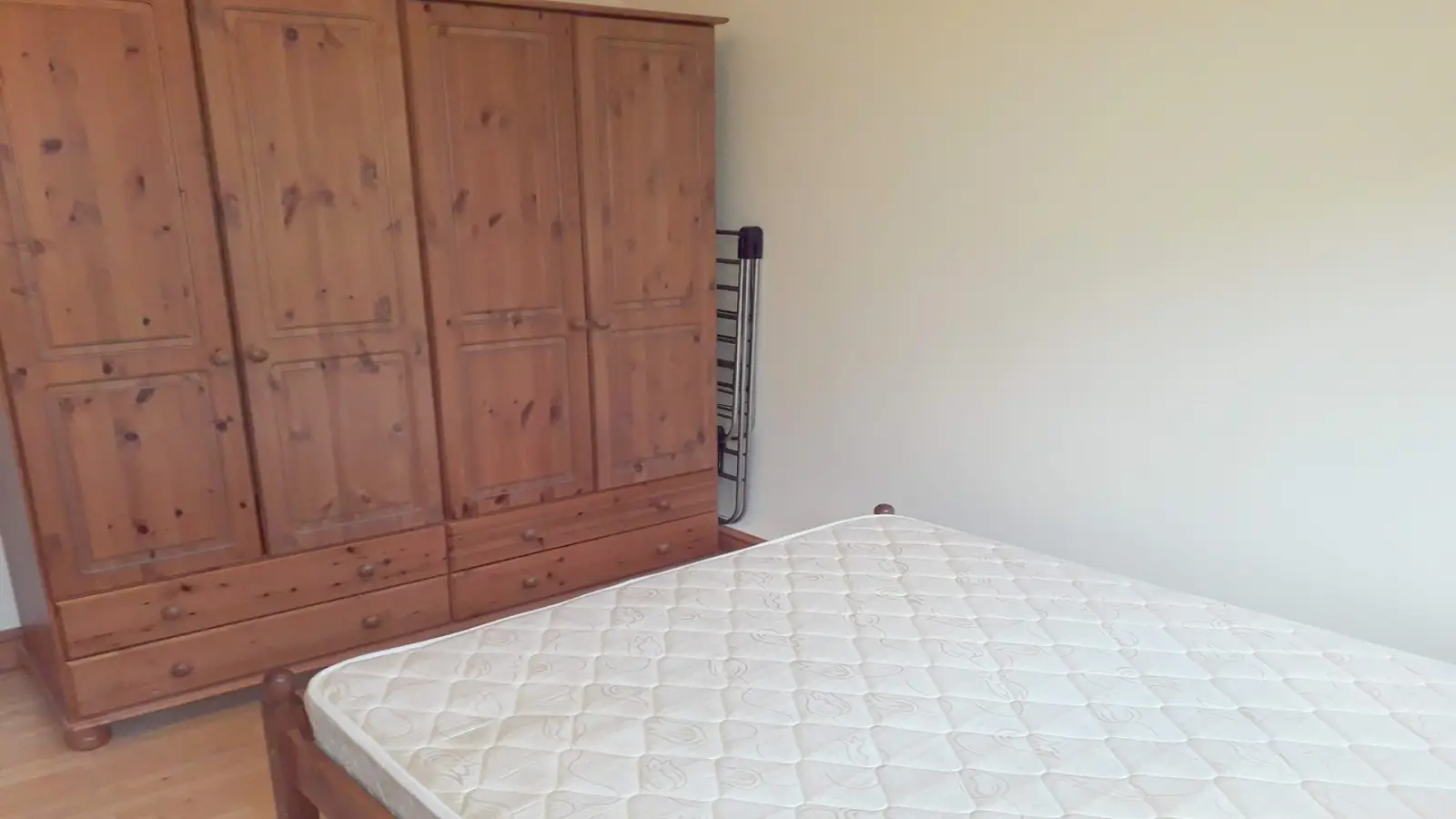 Flat Carlton Drive in Greater London