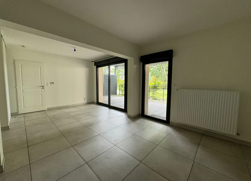 Flat Place Longue in Saint-Jean-de-Braye