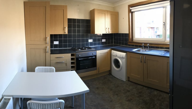 Room Staffa Street in Glasgow