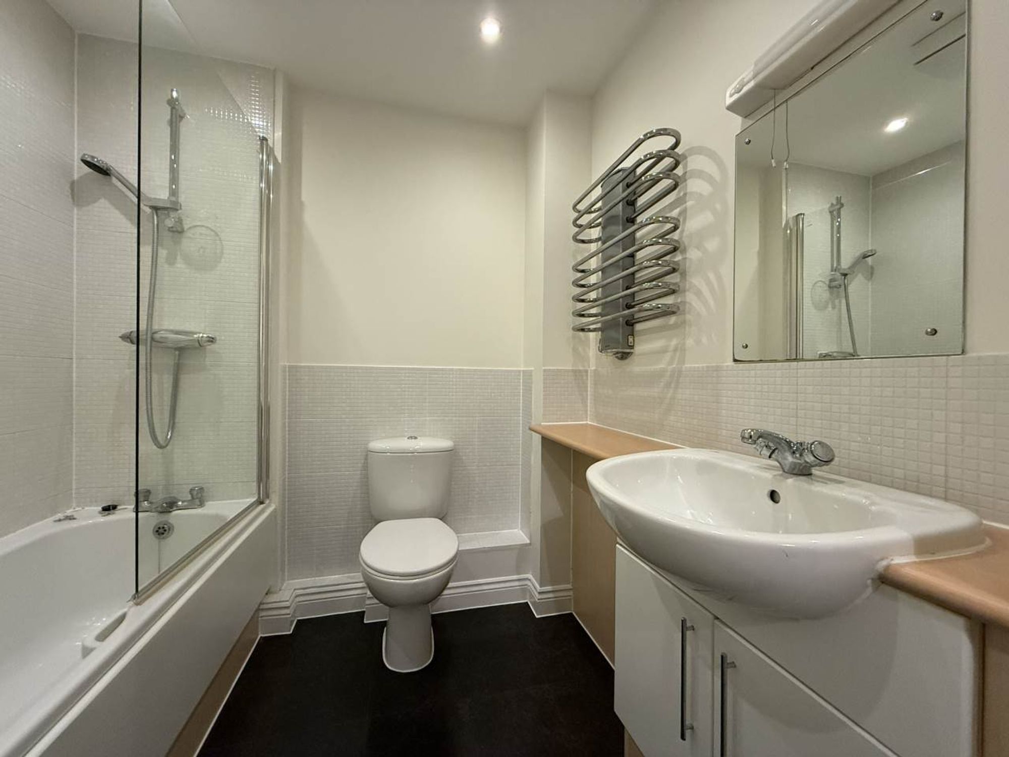 Flat Addison Road in Tunbridge Wells
