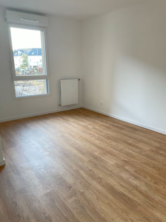 Flat Boulevard du Segrais in Lognes