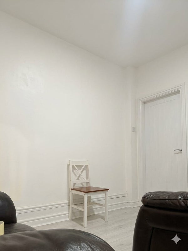 Room Chamberlain Street in Stoke-on-Trent