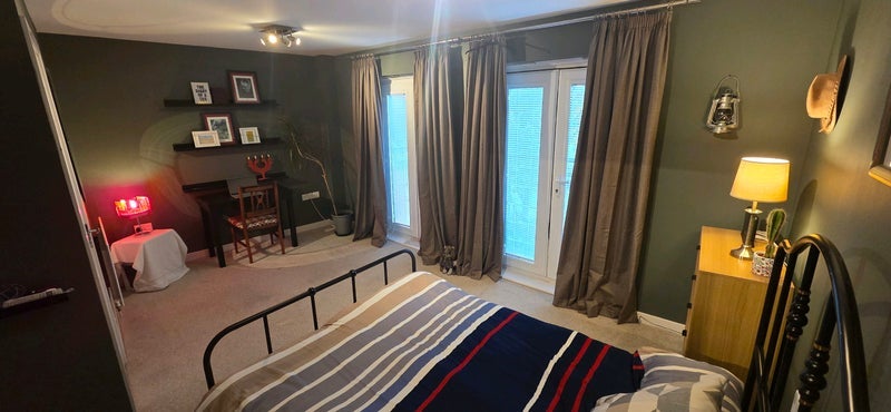 Room Phoenix Way in Bristol