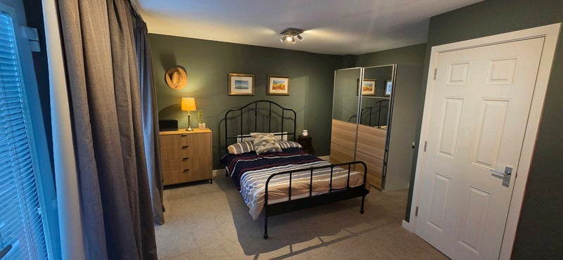 Room Phoenix Way in Bristol