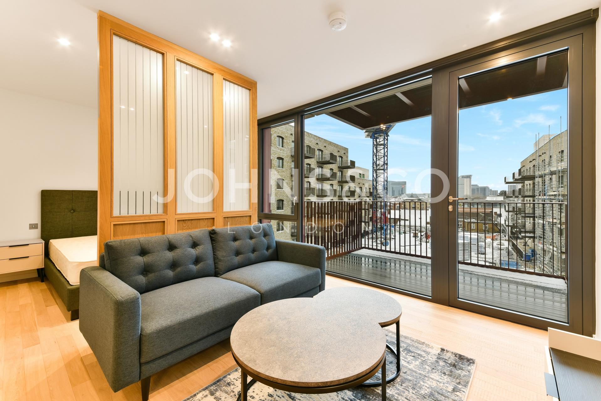 Flat Brent Lea in Greater London