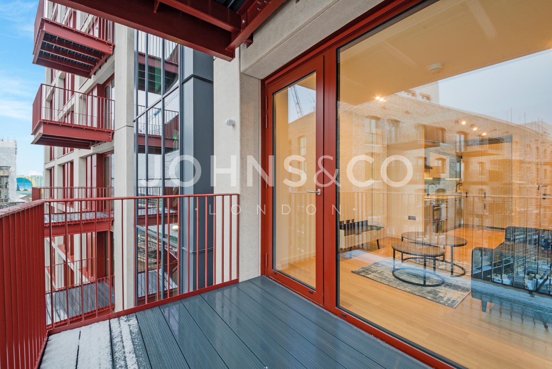 Flat Brent Lea in Greater London