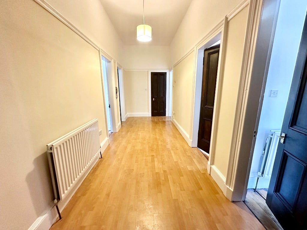 Flat Grant Street in Glasgow