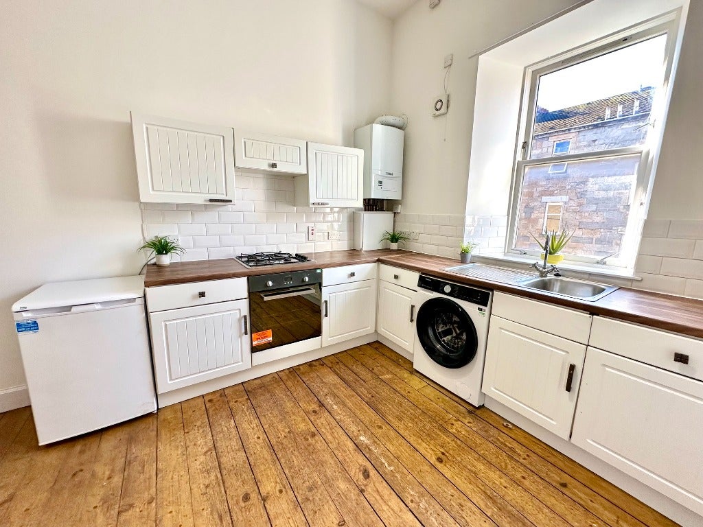 Flat Grant Street in Glasgow