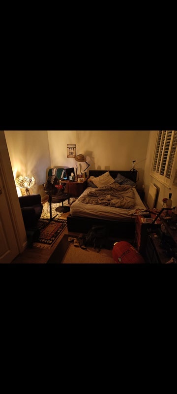 Room Edgar Wallace Close in Greater London