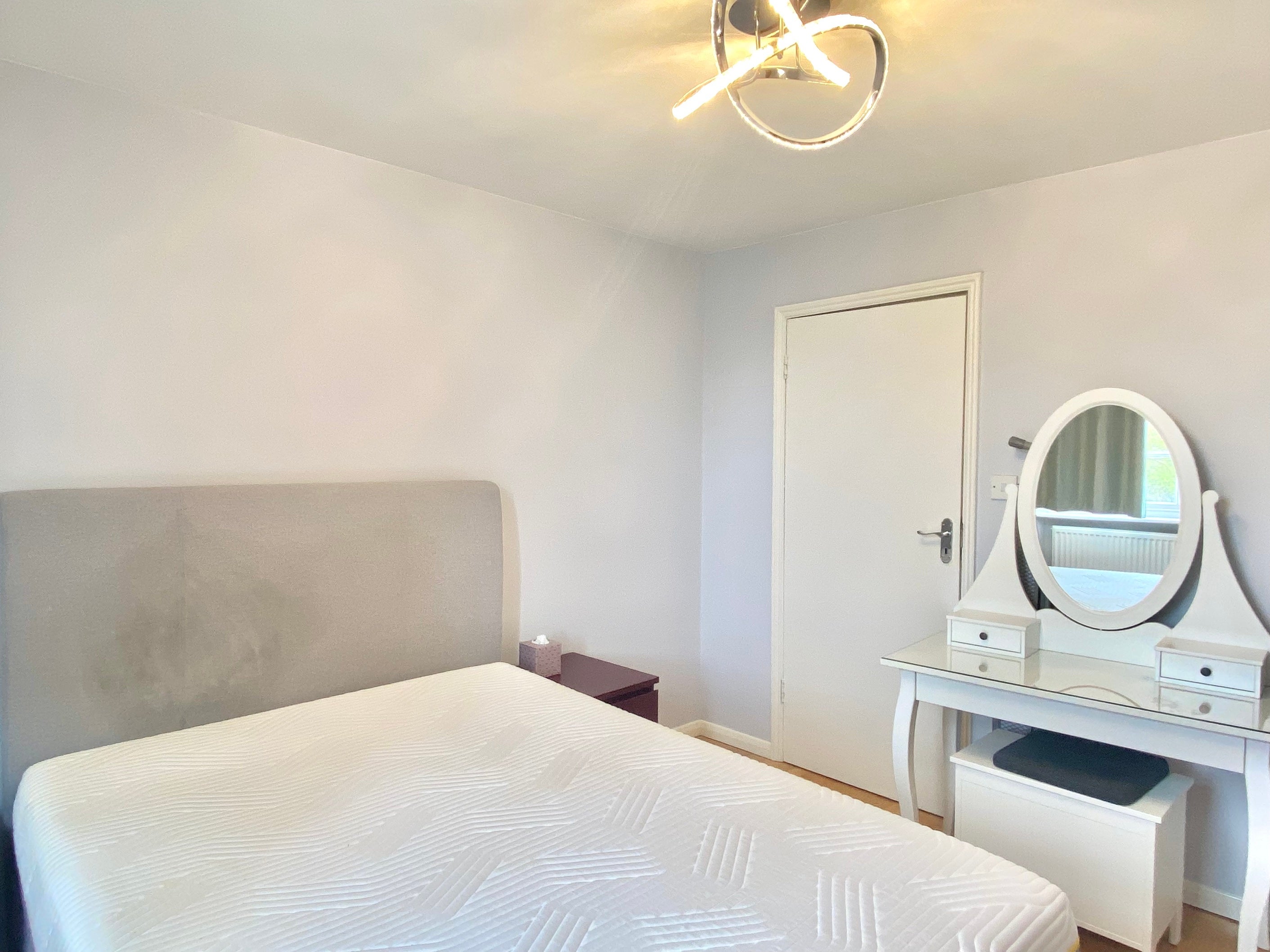 Flat Oakley Square in Greater London