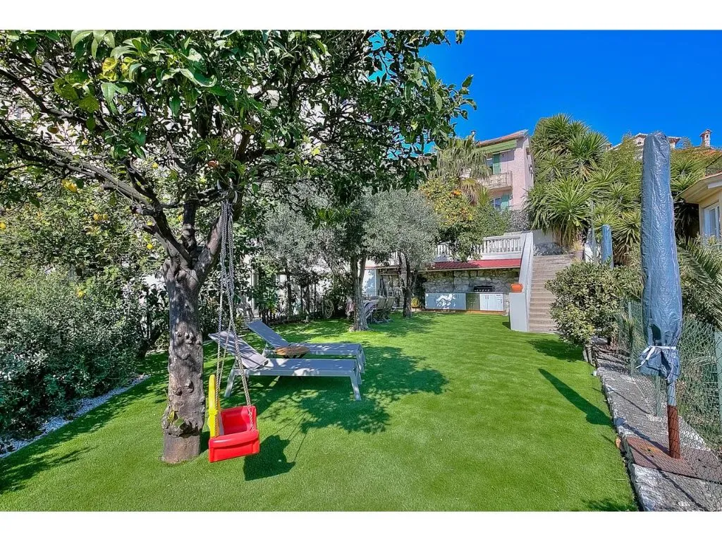 Flat Rue Rancher in Nice
