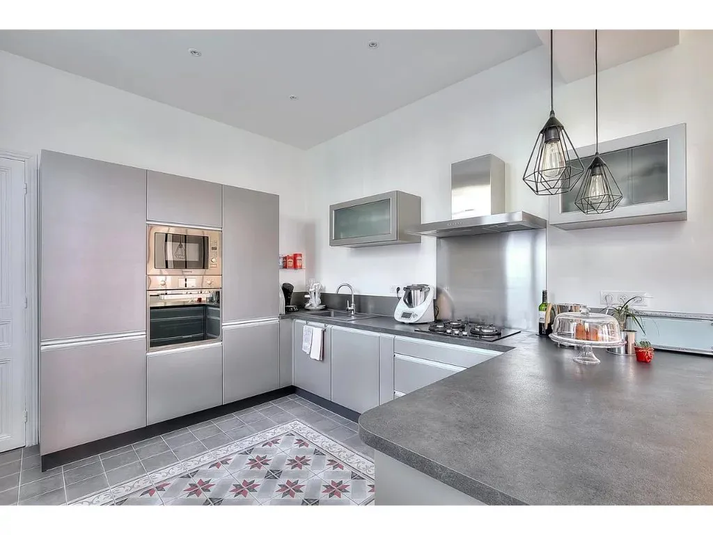 Flat Rue Rancher in Nice
