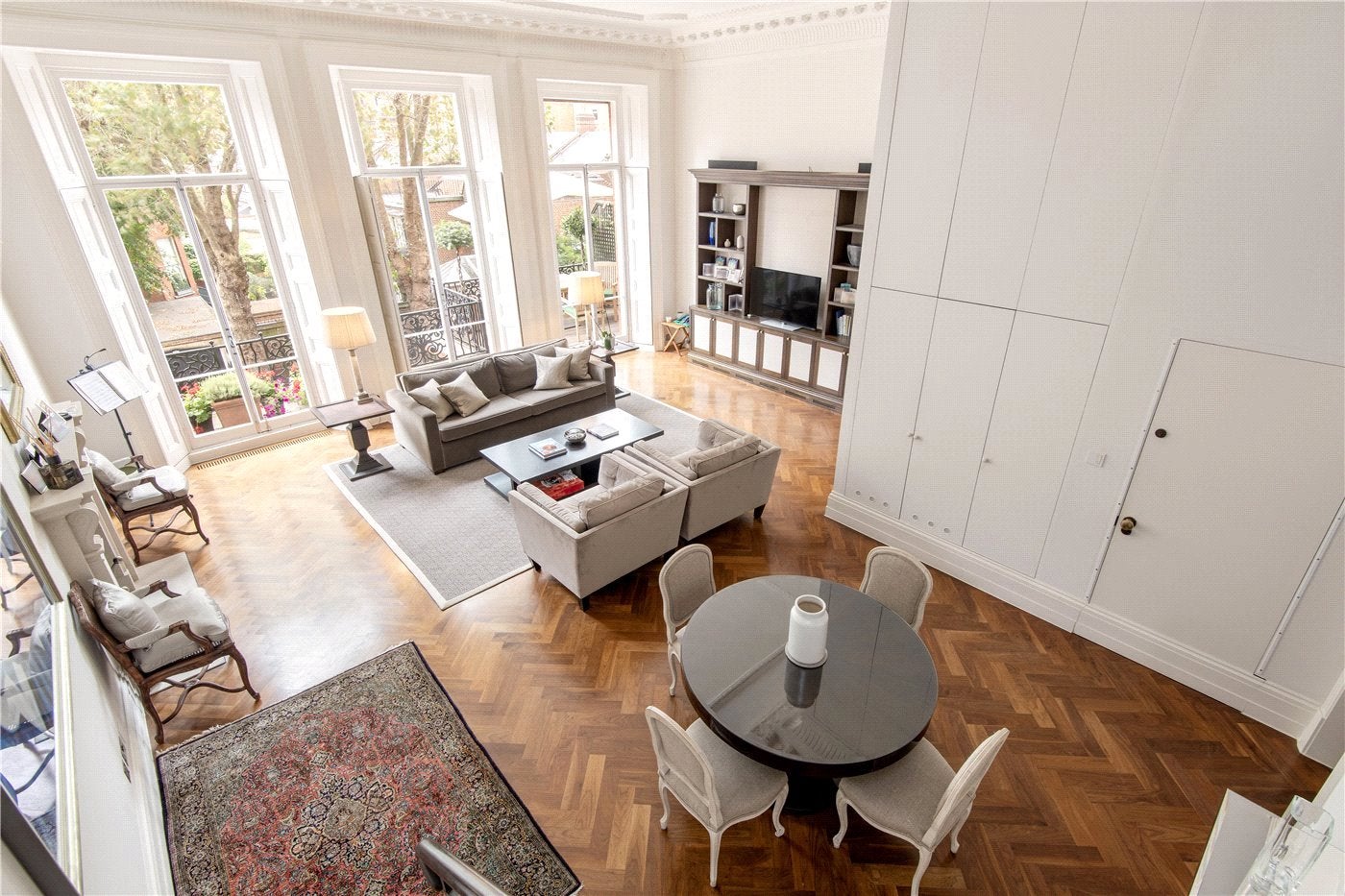 Flat Cadogan Square in Greater London