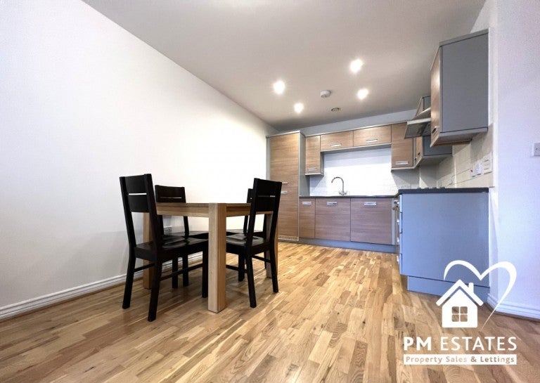Flat Riverside in East Hertfordshire