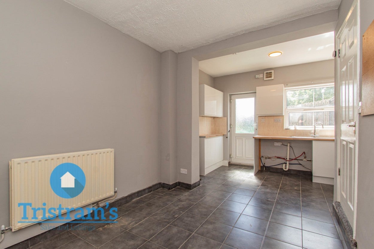 House Faulconbridge Close in Nottingham