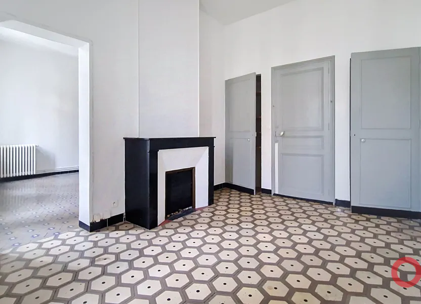 Flat Rue Rempart Villeneuve in Perpignan
