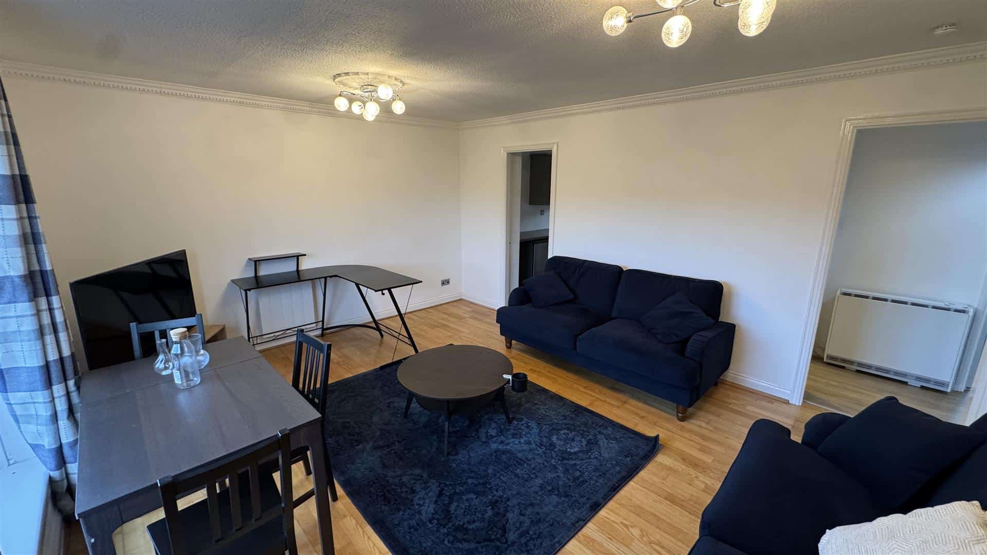 Flat Riverview Drive in Glasgow