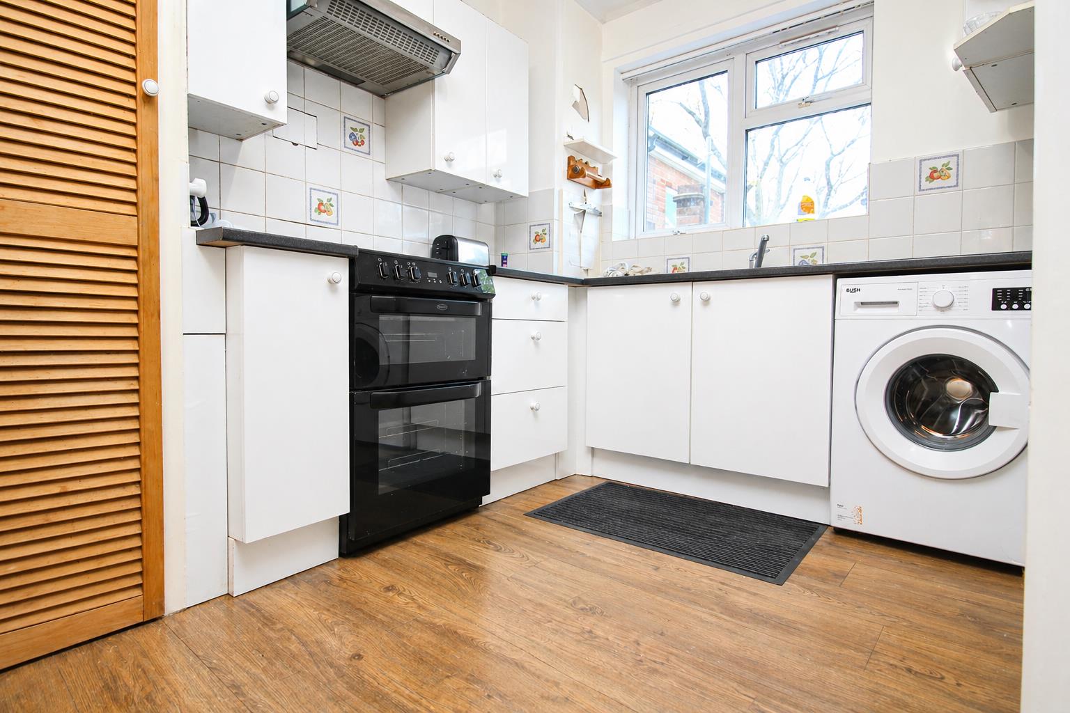Flat Long Chaulden in Dacorum
