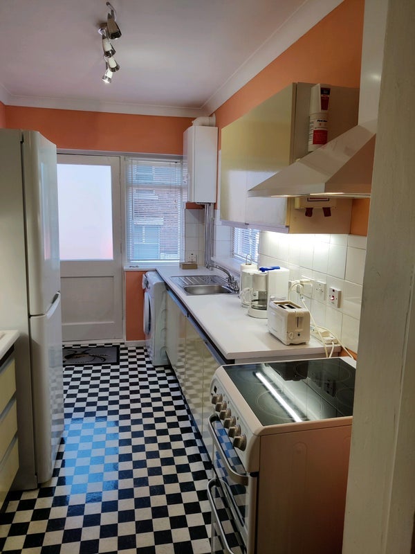 Room Kelvin Grove in Newcastle upon Tyne