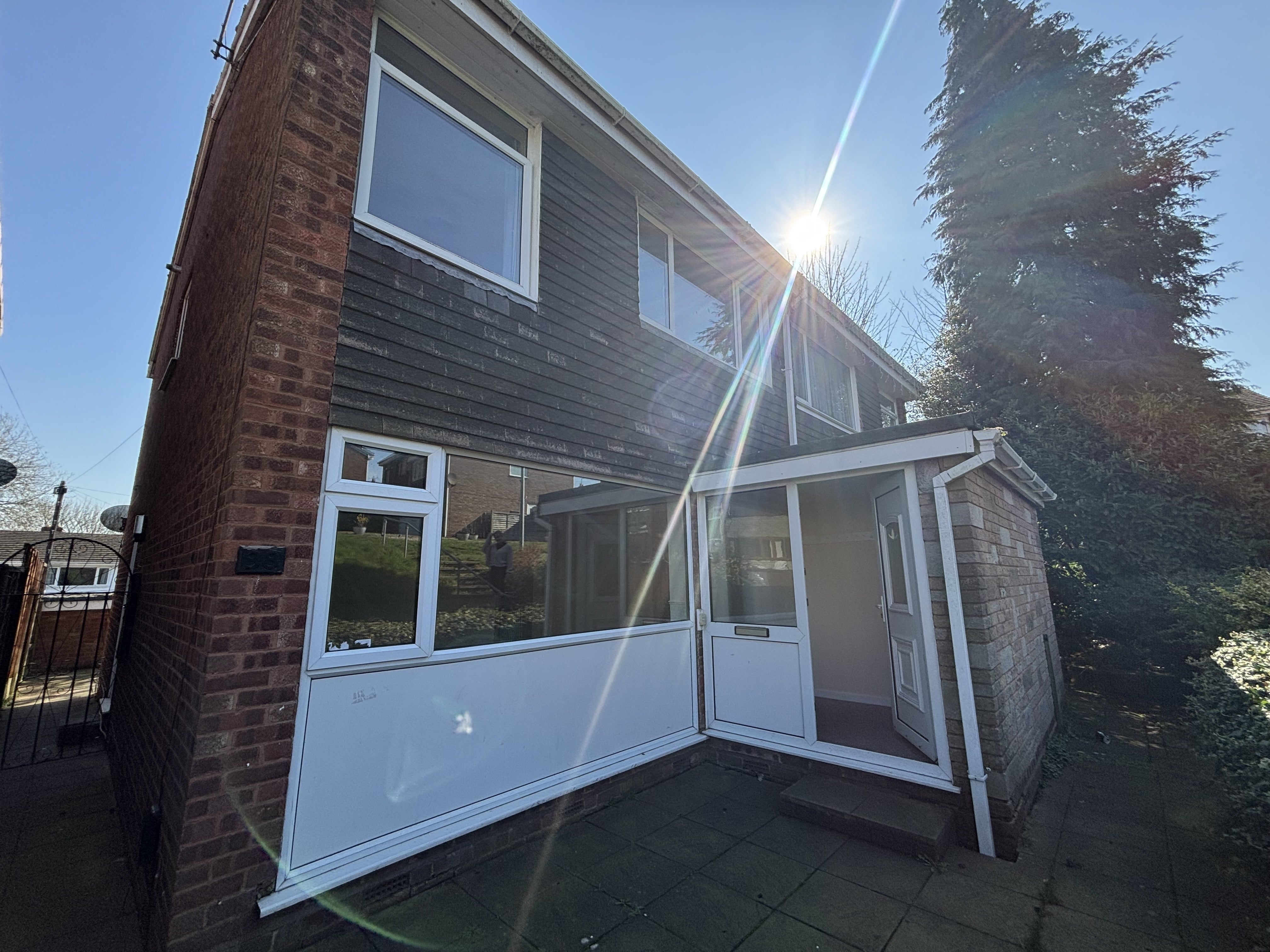 House Daywell Rise in Cannock Chase