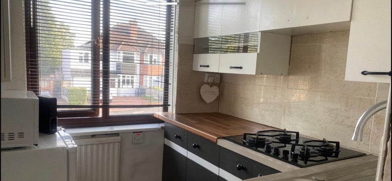 Room Antrobus Road in Birmingham