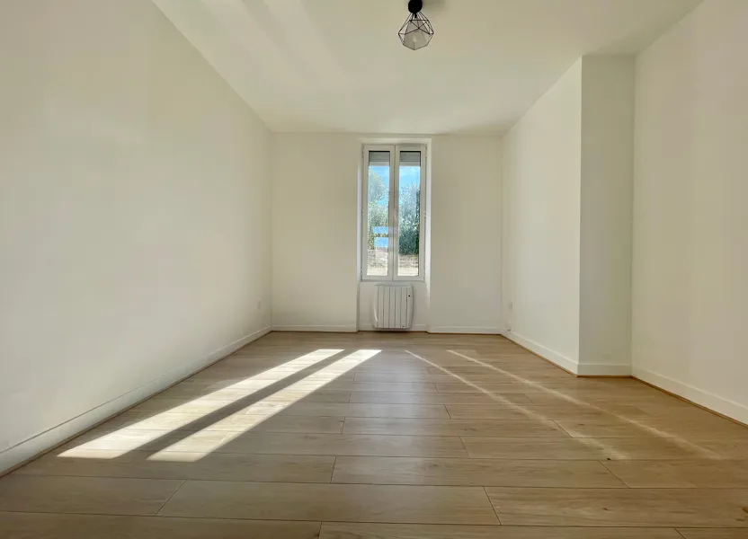 Chambre Rue des Bains à Boulazac Isle Manoire