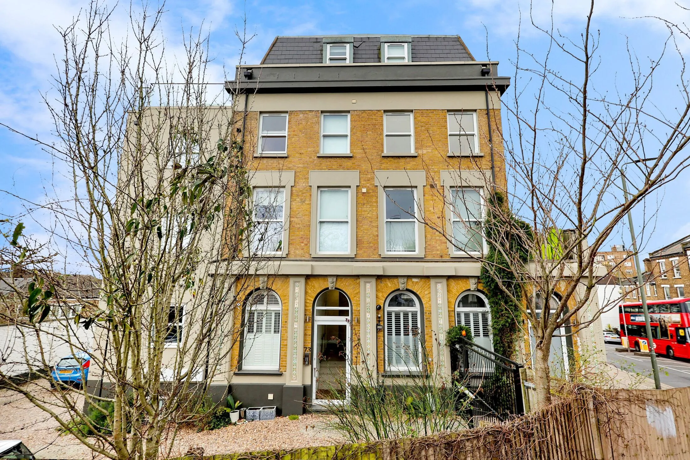 Flat Anerley Road in Greater London