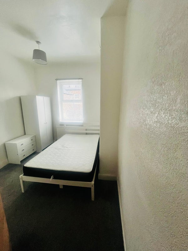 Flat Tootal Road in Salford