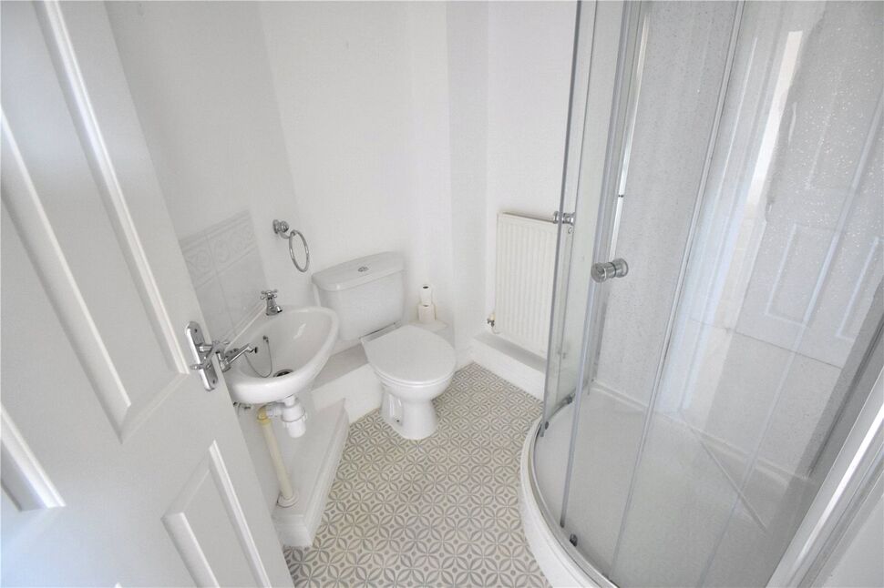 Flat Tovey Crescent in Plymouth