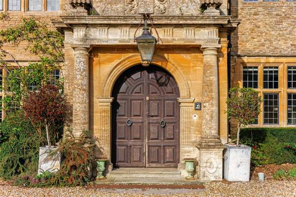 House Foss Lane in Cotswold District
