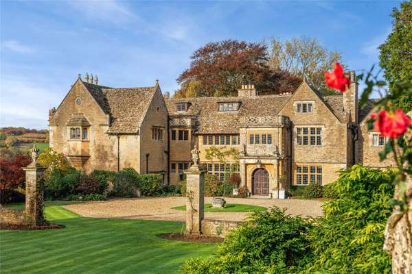 House Foss Lane in Cotswold District