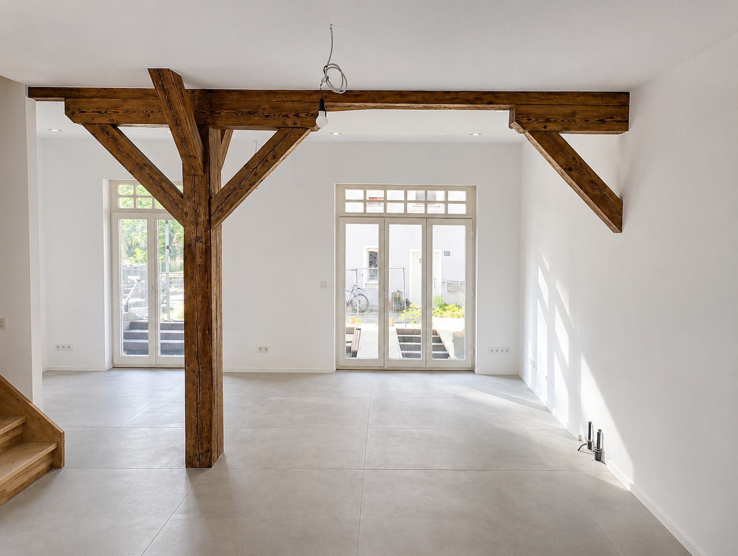 Haus Bahnhofstraße in Niedertraubling